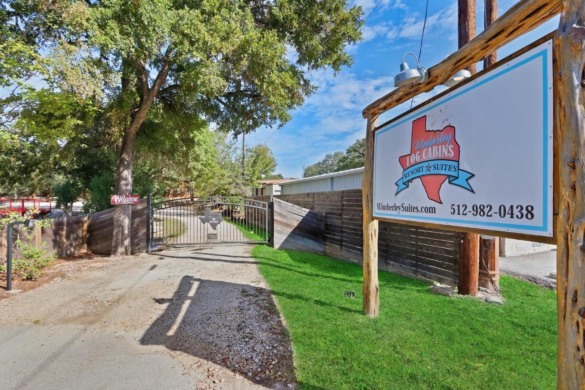 Wimberley Log Cabins Resort And Suites- Unit 3 Bagian luar foto